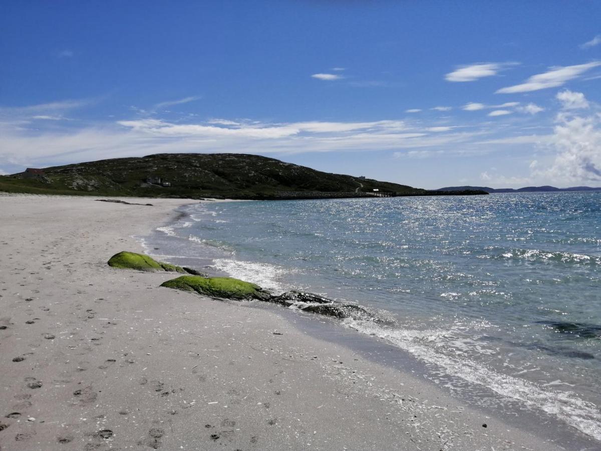 Glamping Pod For 2 Pod Beag Na Haun Eriskay Villa Bagian luar foto