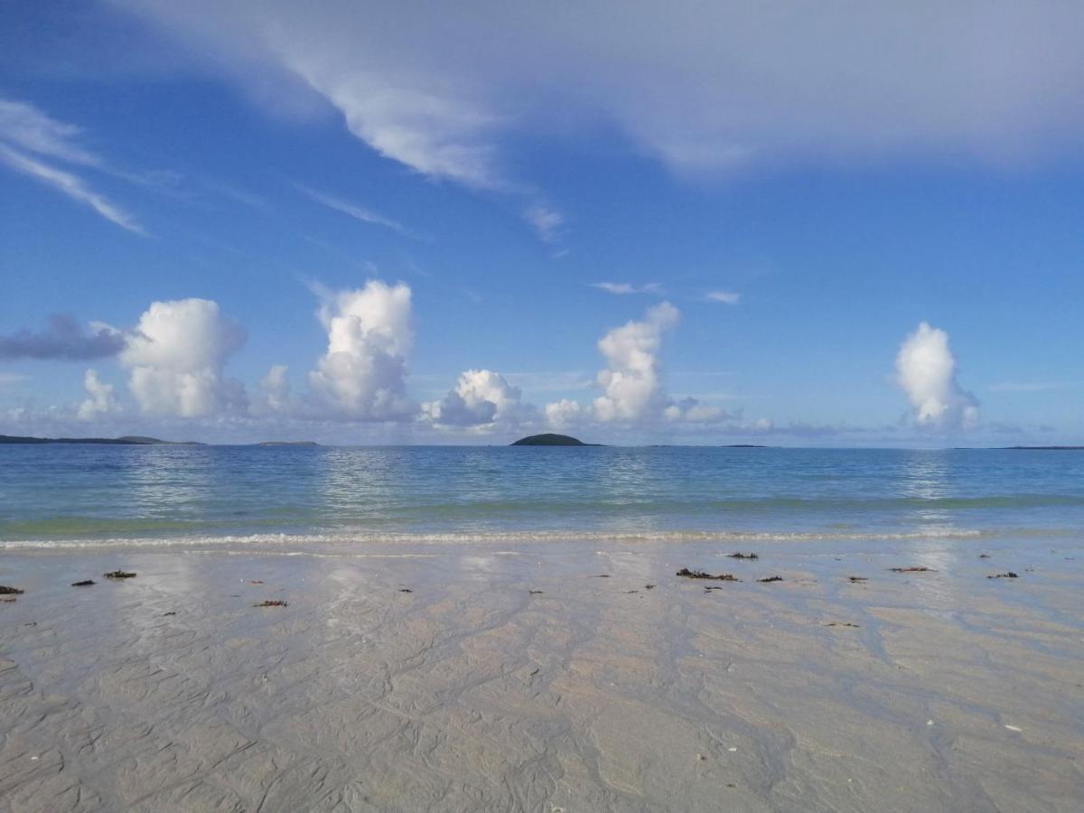 Glamping Pod For 2 Pod Beag Na Haun Eriskay Villa Bagian luar foto