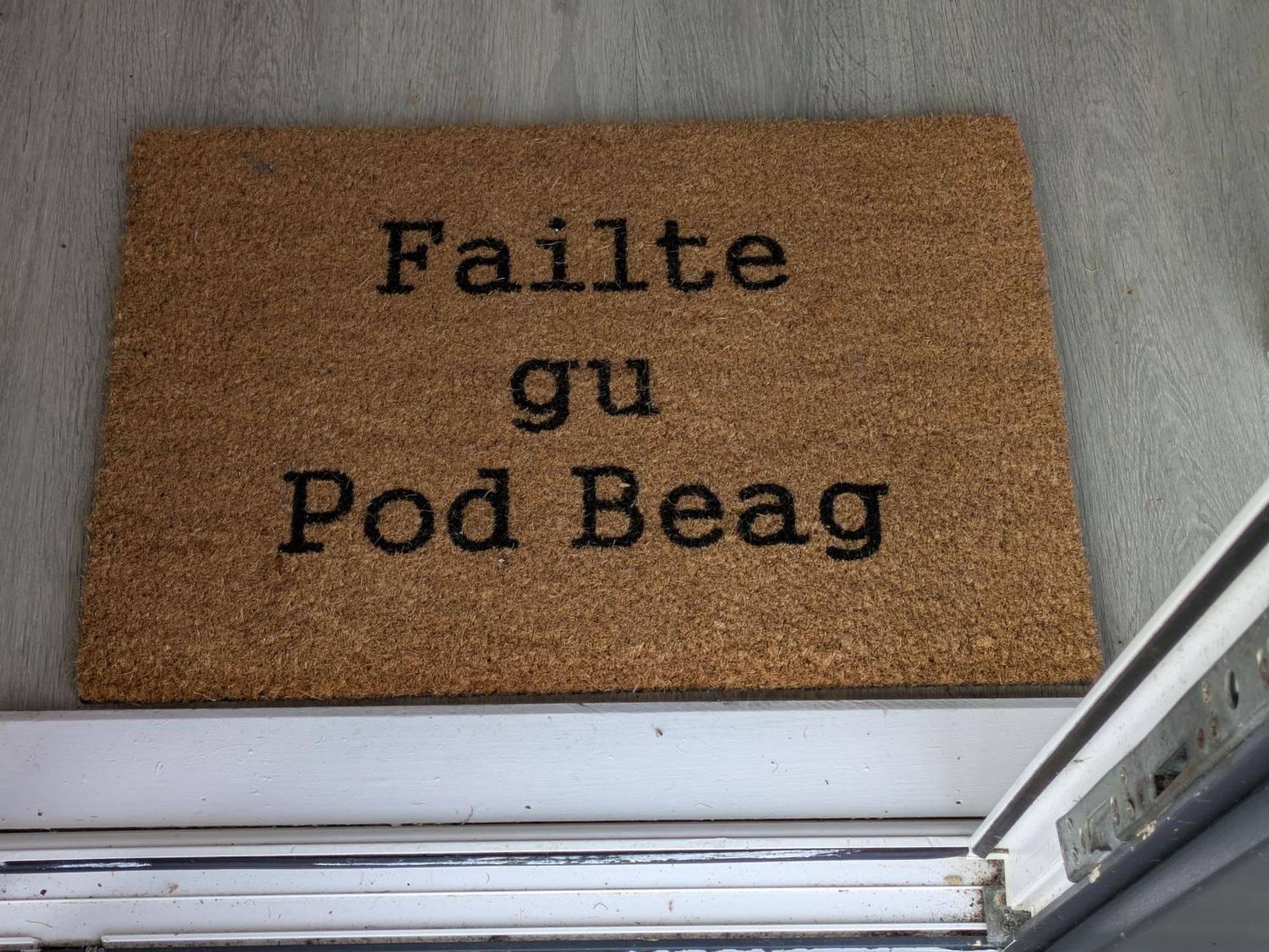 Glamping Pod For 2 Pod Beag Na Haun Eriskay Villa Bagian luar foto